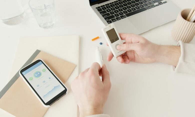 status monitoring for accounts